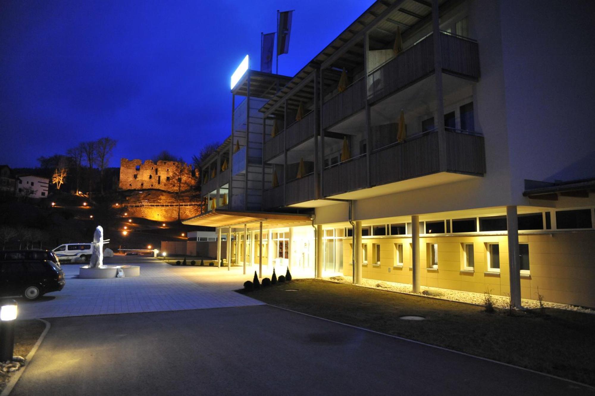 Gesundheitsresort Bad St. Leonhard Bad Sankt Leonhard im Lavanttal Exterior photo